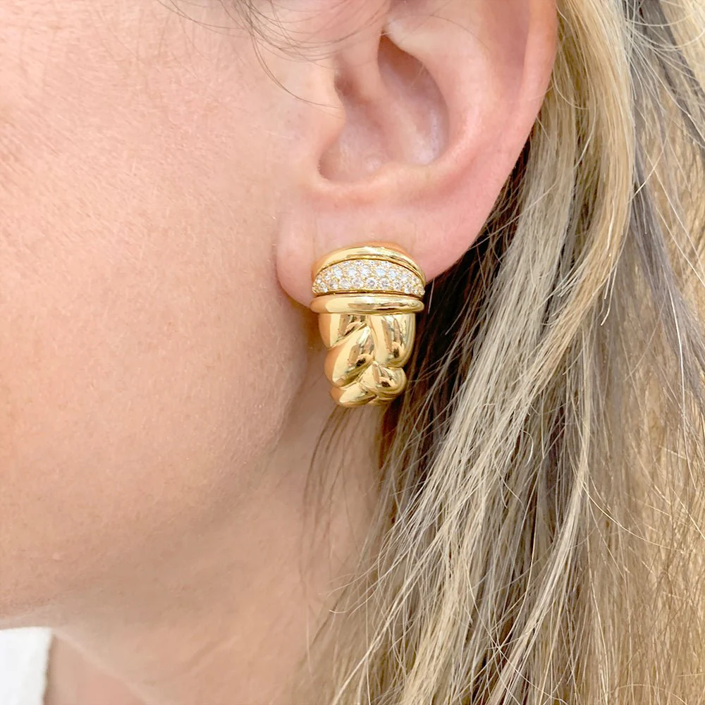 OJPerrin earrings, "Venetian", yellow gold, diamonds. - Image 7