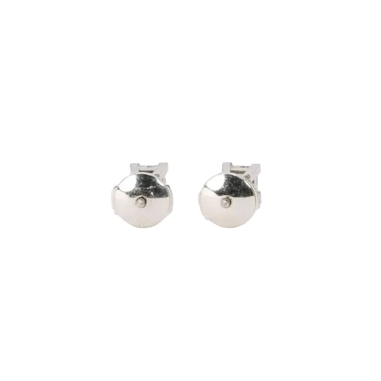 White gold and diamond stud earrings - Image 5