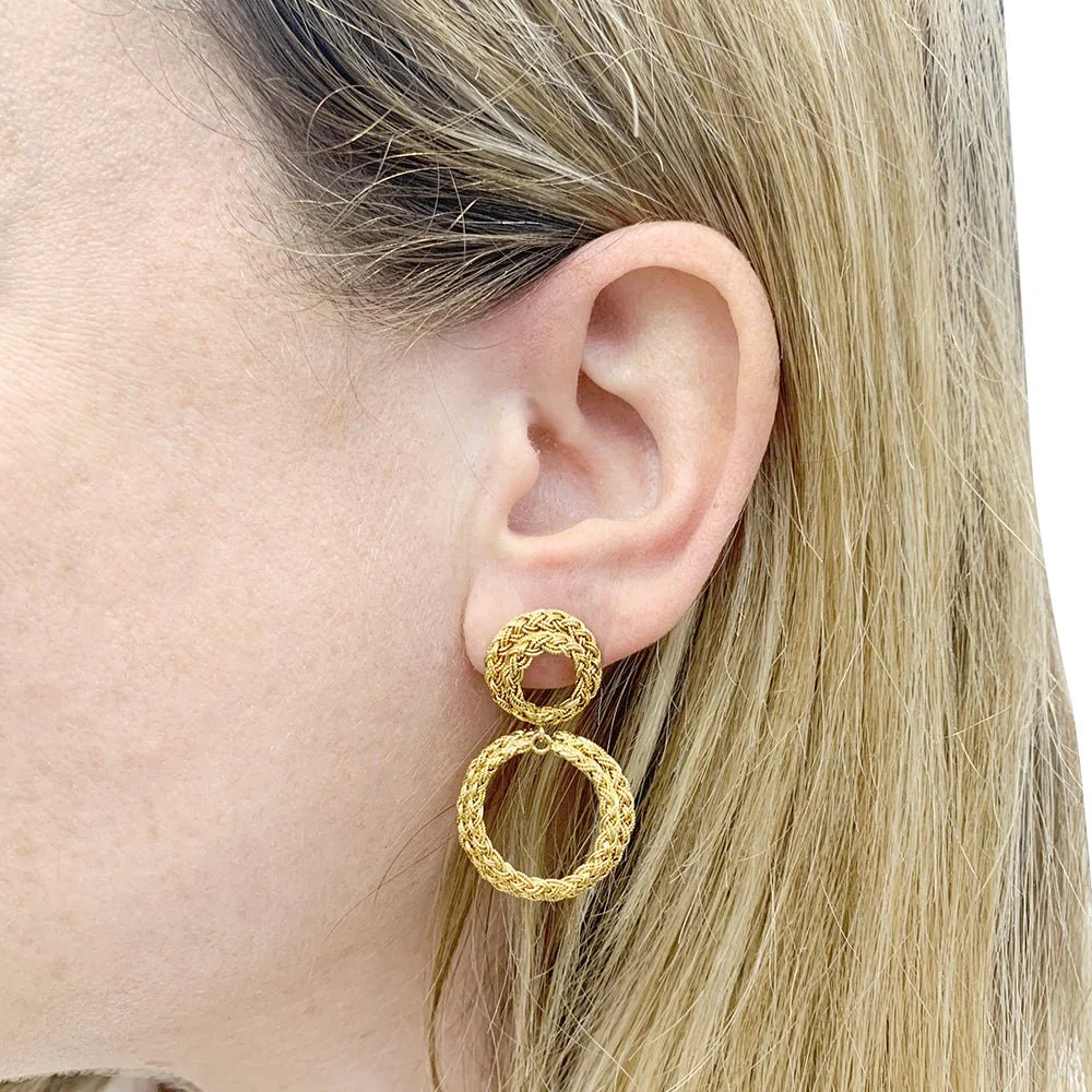 Yellow gold earrings. - Image 5