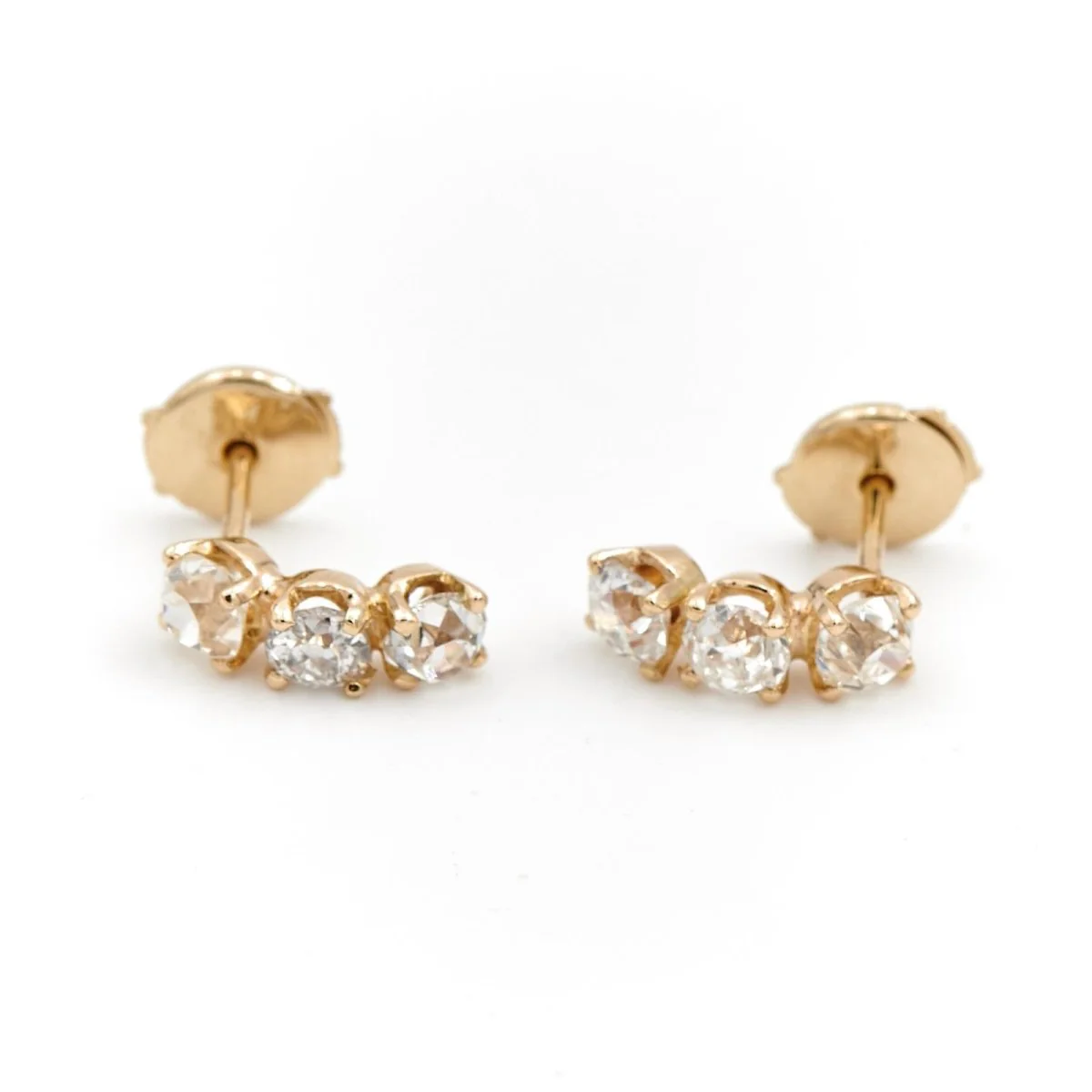 Alpa flea earrings in yellow gold and diamonds