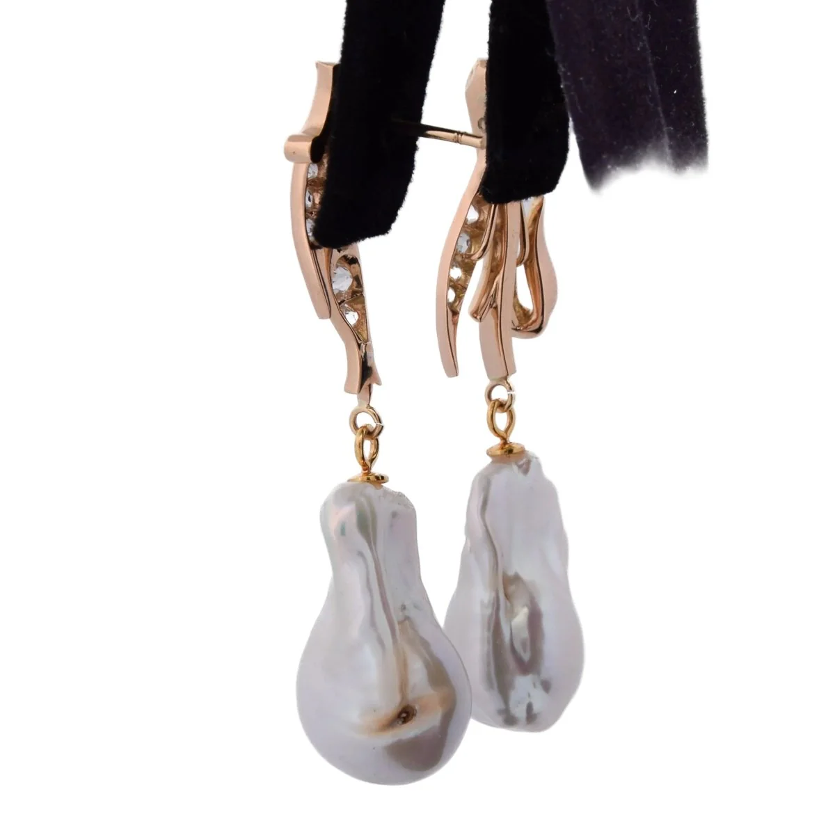 Yellow Gold Drop Earrings with Pearls and Diamonds - Image 5