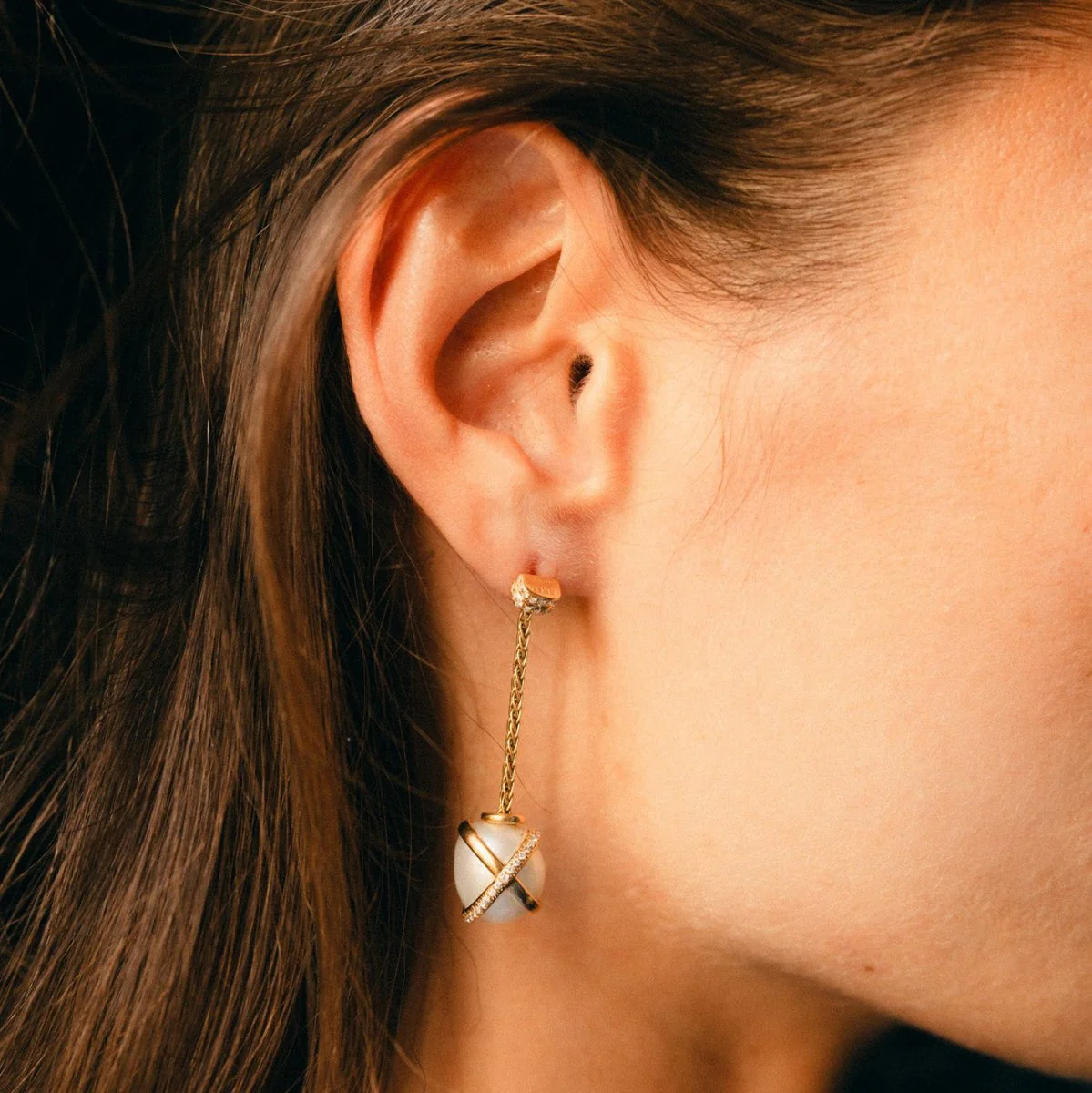 FRED "Baie des Anges" Drop Earrings in yellow gold, pearls, and diamonds - Image 2