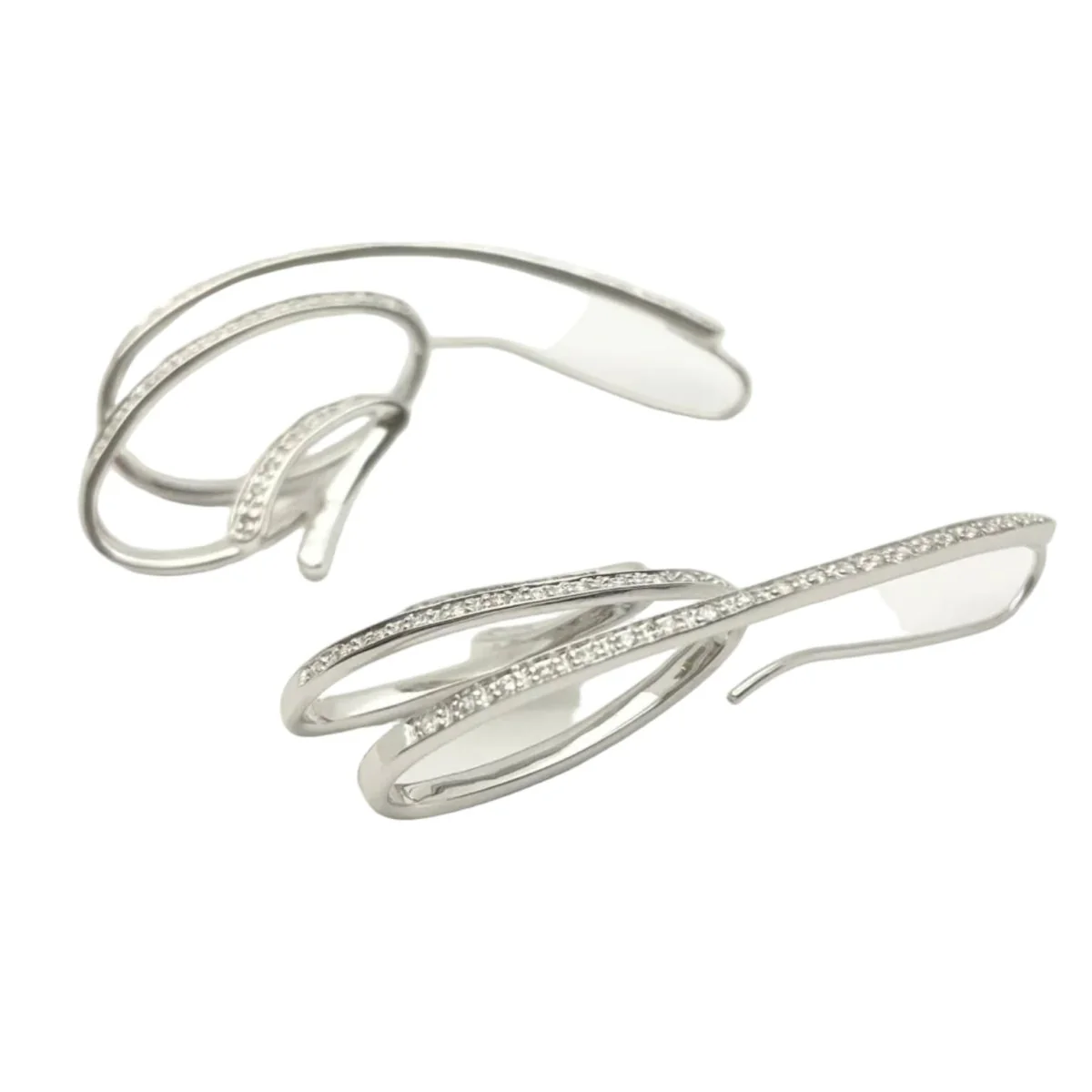 HUTTON NEW YORK drop earrings in white gold and diamonds - Image 3