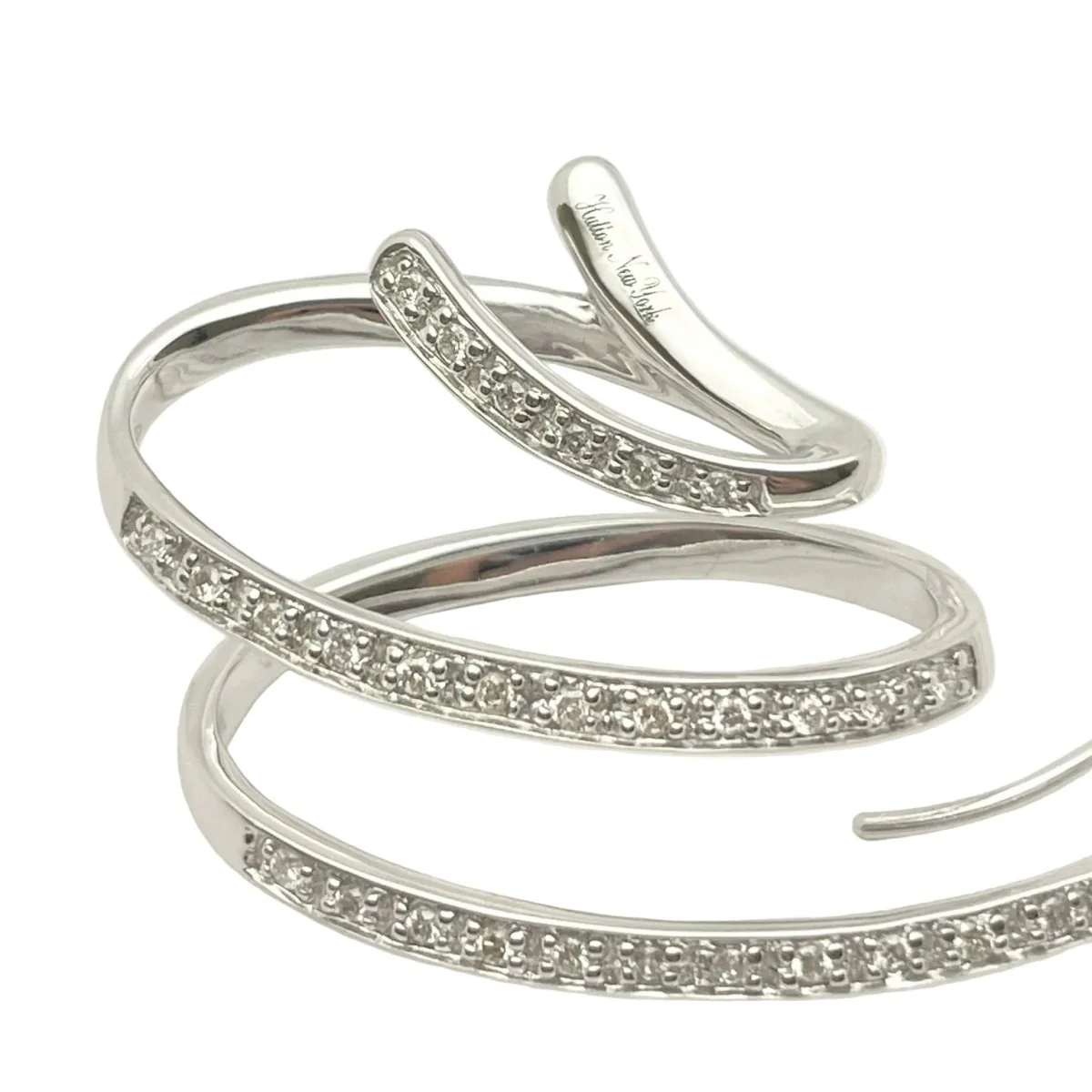HUTTON NEW YORK drop earrings in white gold and diamonds - Image 4