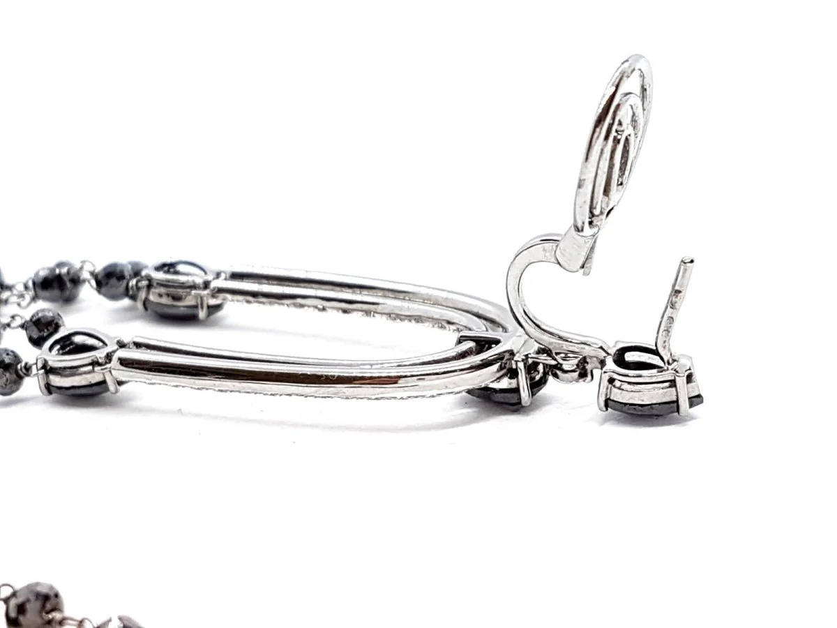 Dangling earrings in white gold and diamonds - Image 6