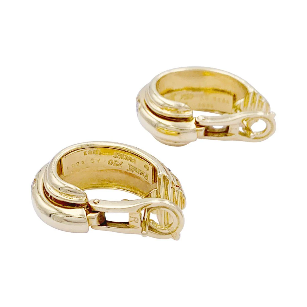 Piaget earrings, “'Possession”, yellow gold, sapphires, diamonds - Image 3
