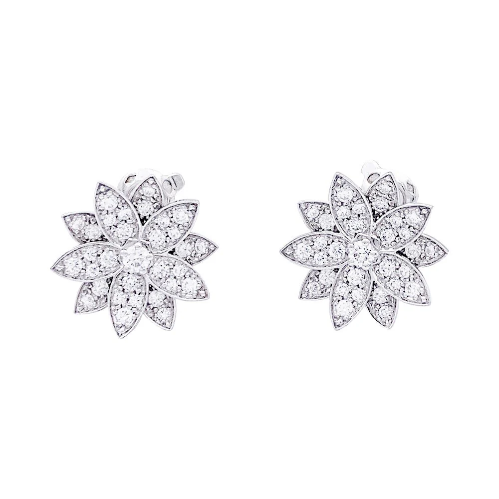 VAN CLEEF &amp; ARPELS “Lotus” earrings in white gold, diamonds - Image 5