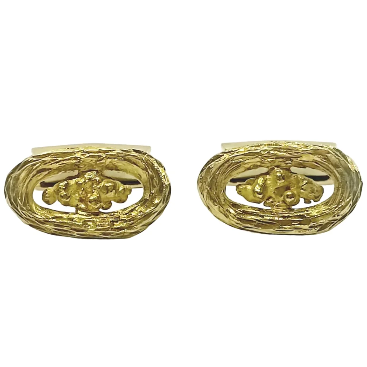 Cufflinks in yellow gold
