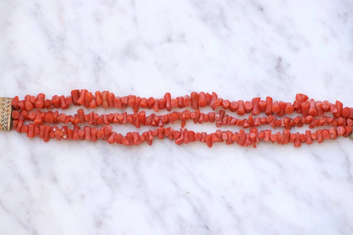 Old three-row coral bracelet, gold clasp - Image 4