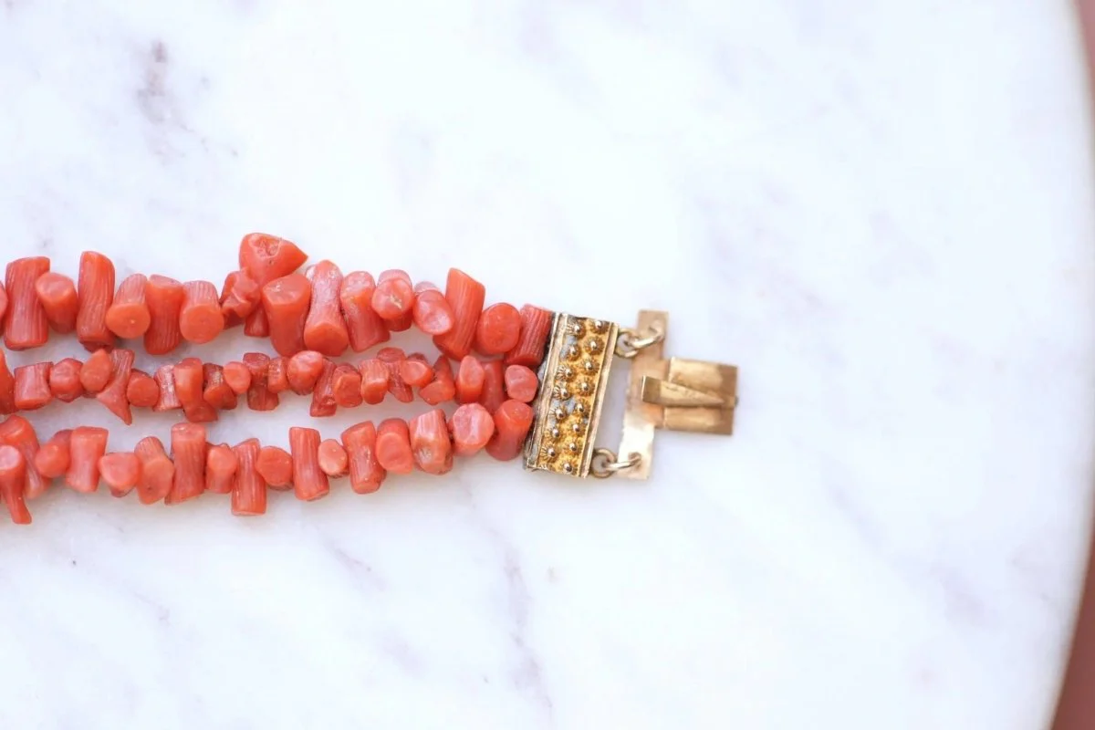 Old three-row coral bracelet, gold clasp - Image 6