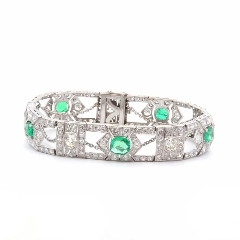 Bracelet Art Deco in paltinium, emeralds and diamonds