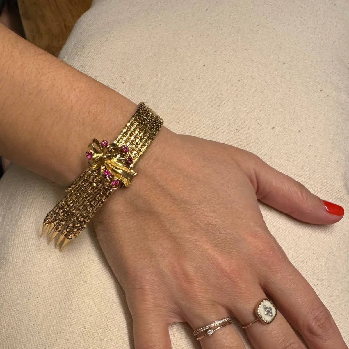 Champagne gold and ruby belt bracelet - Image 2