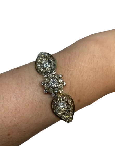 White Gold and Diamond Bracelet - Image 2