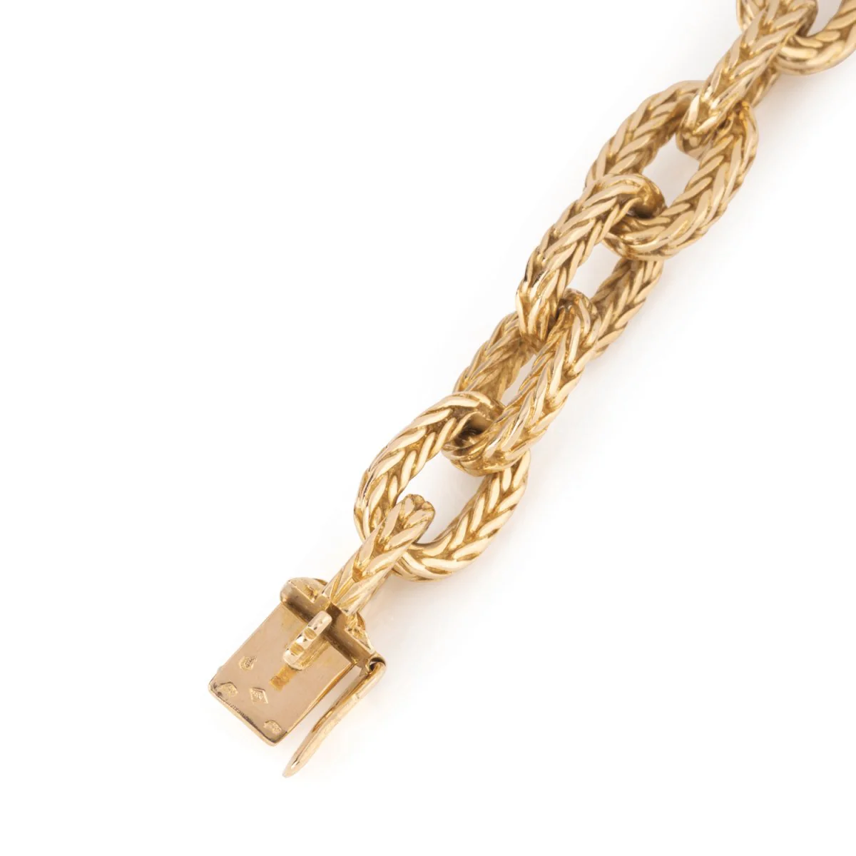 Twisted yellow gold bracelet - Image 2