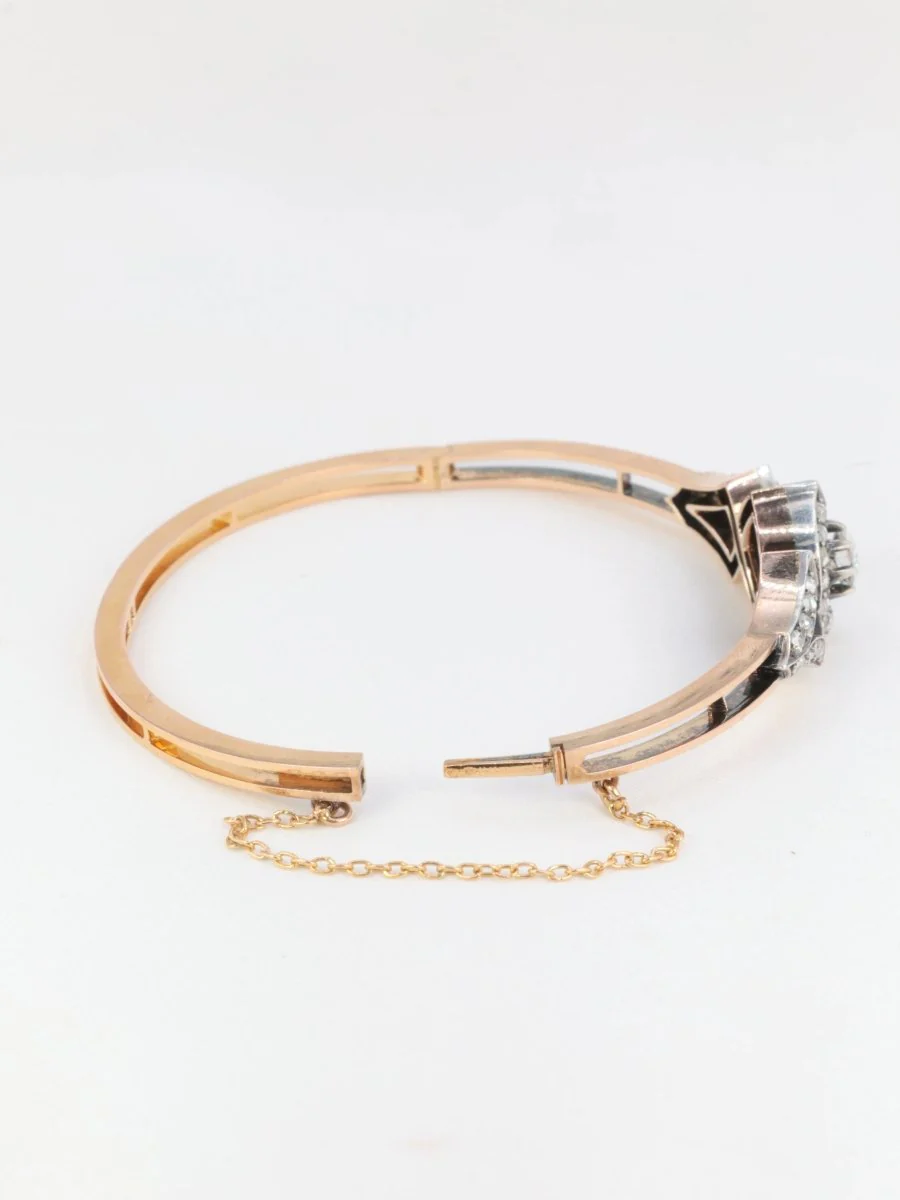 Rose gold bangle bracelet with old-cut diamonds - Image 10