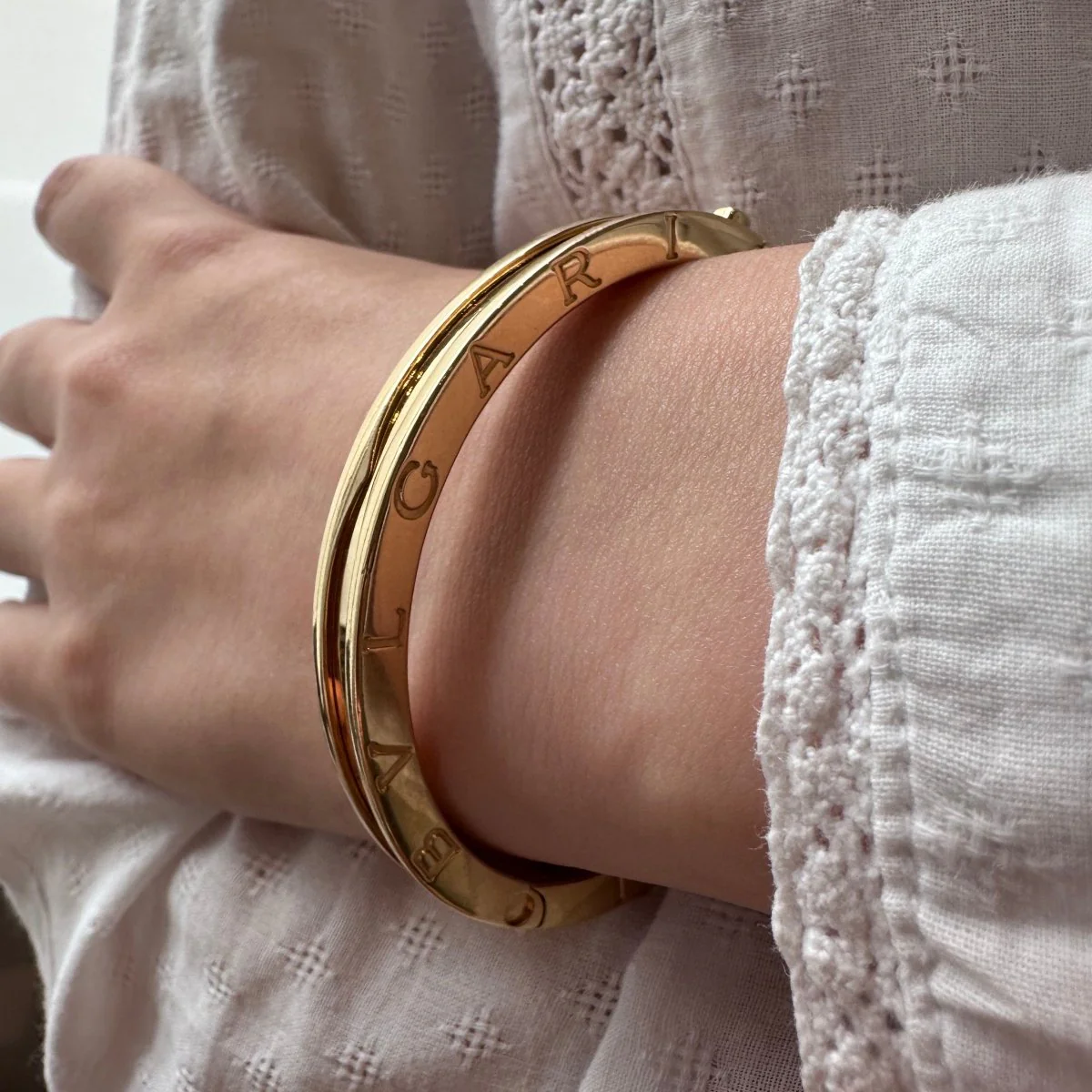 Bracelet Bangle BULGARI in Yellow gold - Image 2