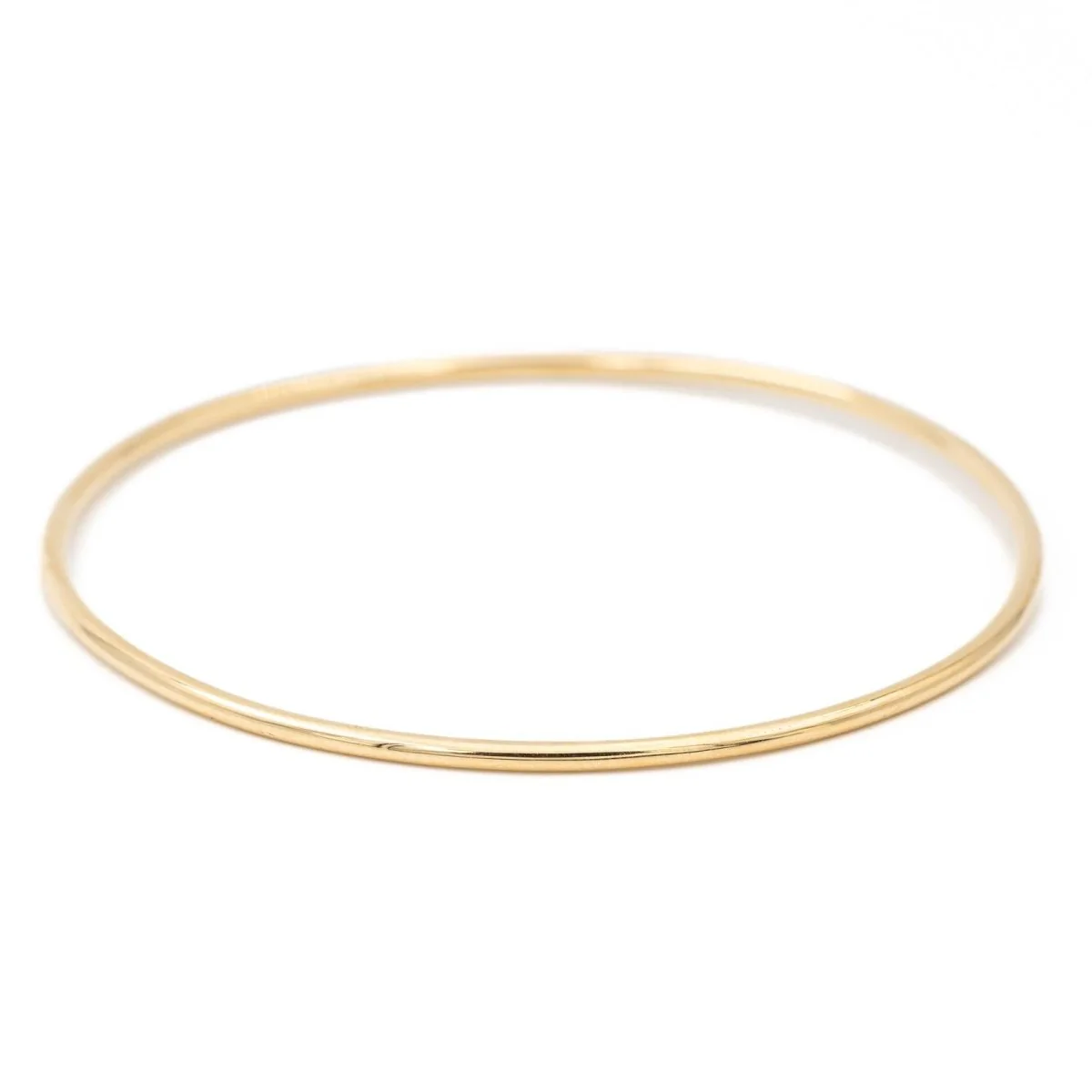Yellow gold bangle bracelet