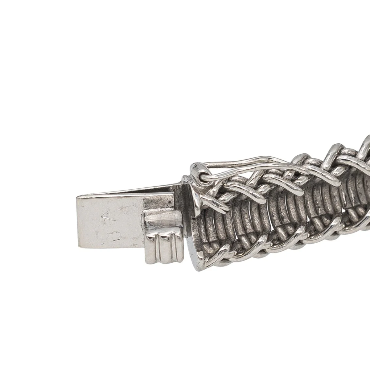 White Gold and Diamond Bracelet - Image 7