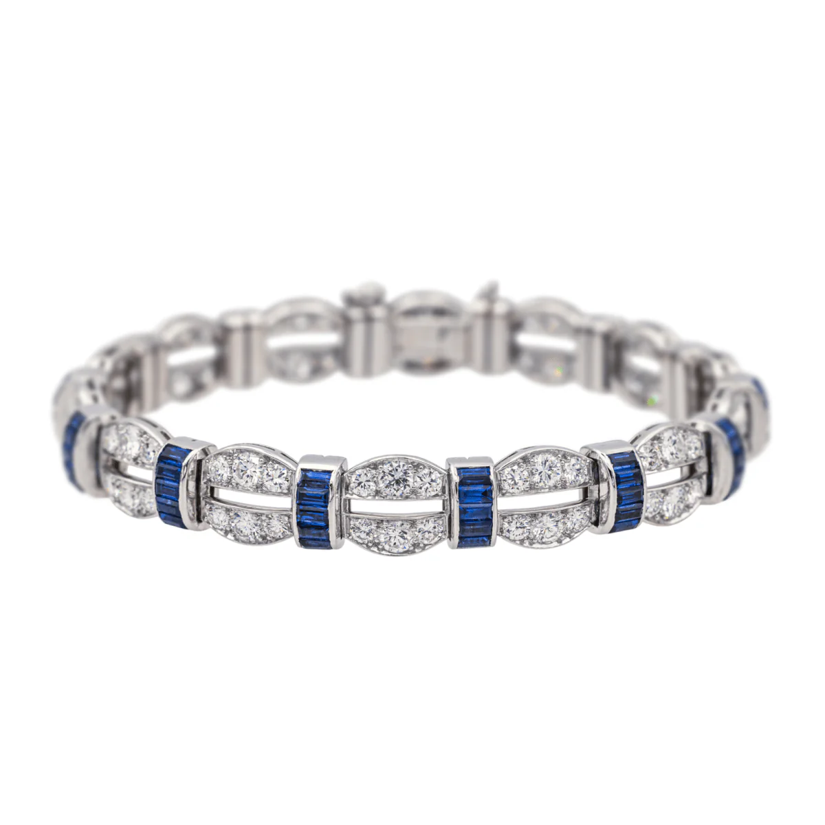 Bracelet at white gold, sapphires and diamonds