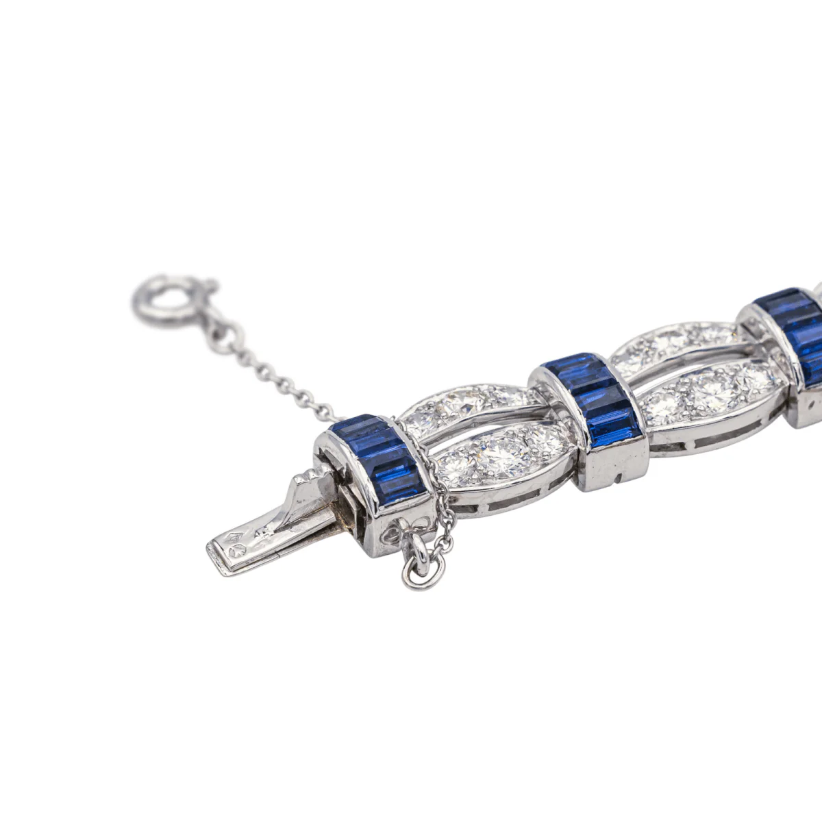 Bracelet at white gold, sapphires and diamonds - Image 6