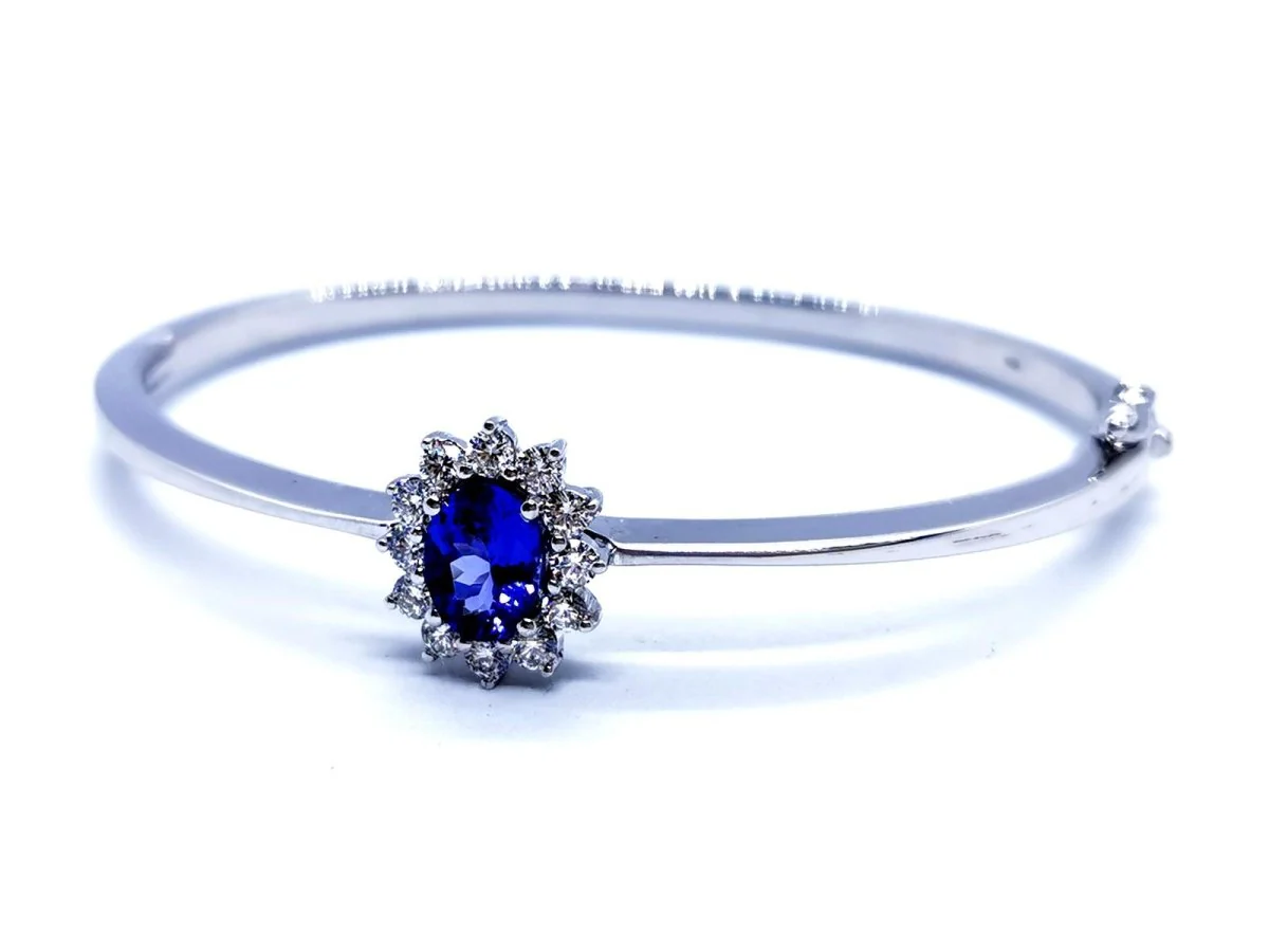 Bangle bracelet in white gold and tanzanite - Image 3