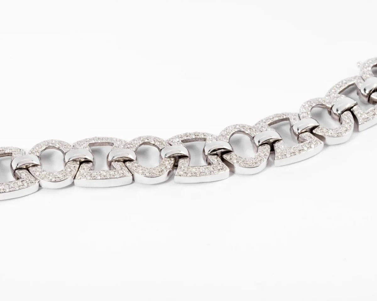 White gold and diamond bracelet - Image 7