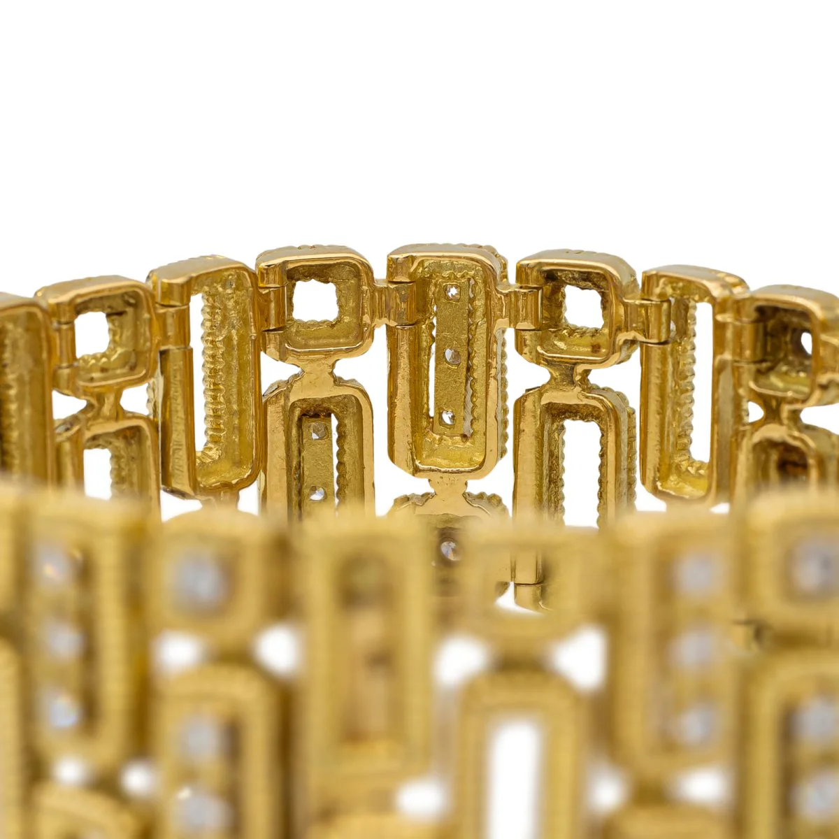Yellow gold and diamond bracelet - Image 4