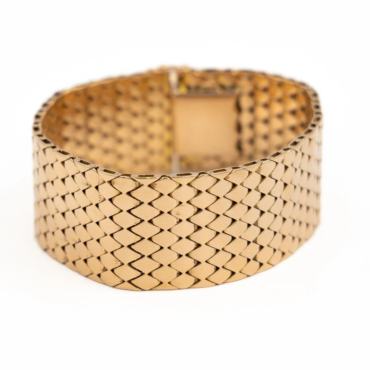 Rose gold scale cuff bracelet - Image 3