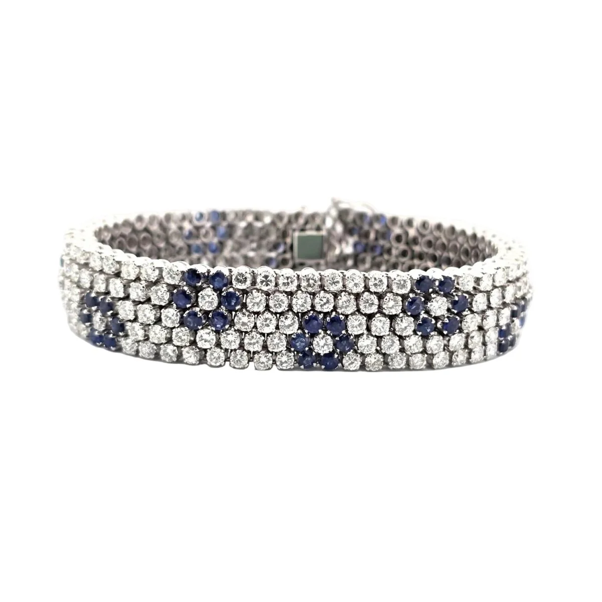 Bracelet Souple en or blanc, saphirs et diamants