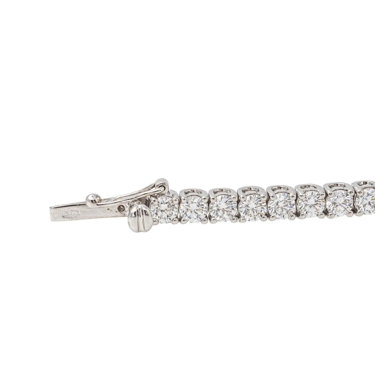 Tennis Bracelet White Gold Diamond - Image 8