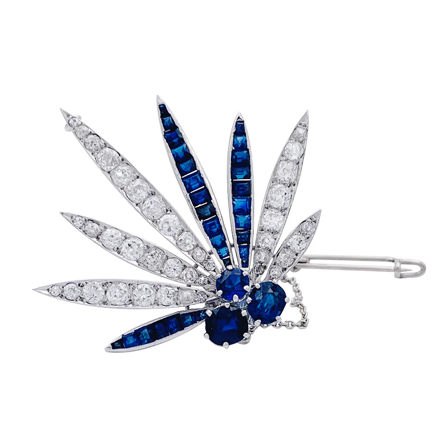 Platinum brooch set with diamonds and sapphires, Circa 1925 - Image 6