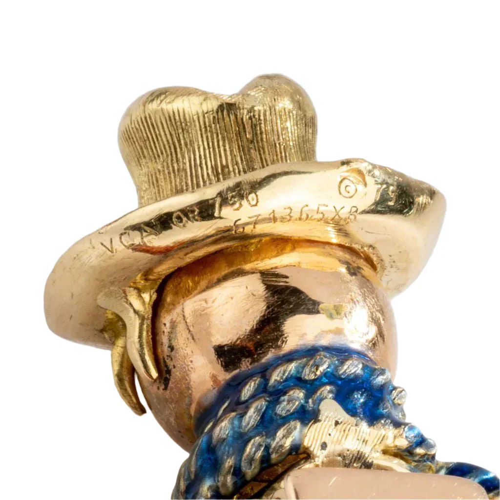 VAN CLEEF & ARPELS "Scarecrow" Pin Brooch in yellow gold, enamel, sapphires and diamonds - Image 5