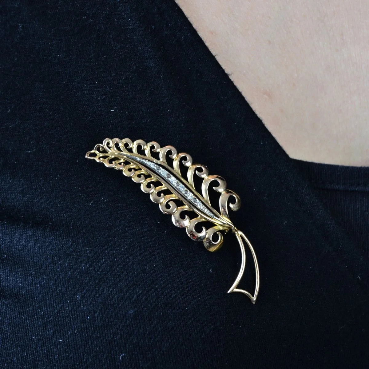 Brooch Pin in yellow gold, white gold and diamonds - Image 2