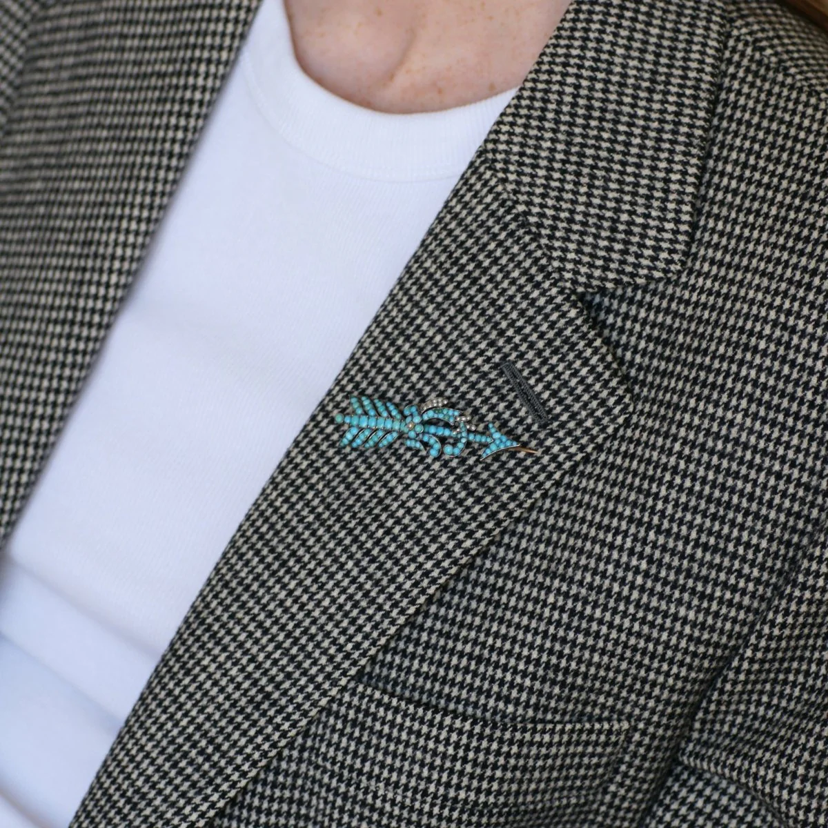 Antique Arrow Brooch with Turquoises and Pearls on Rose gold and Silver - Image 2
