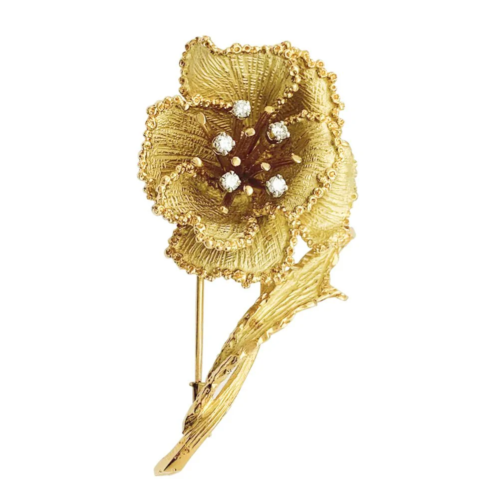 Yellow gold and diamond flower brooch - Image 9