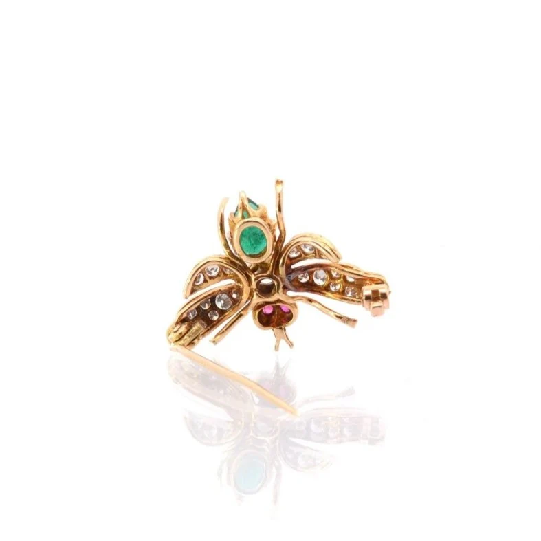 Insect Pin Brooch in yellow gold, emerald, ruby and diamonds - Image 2