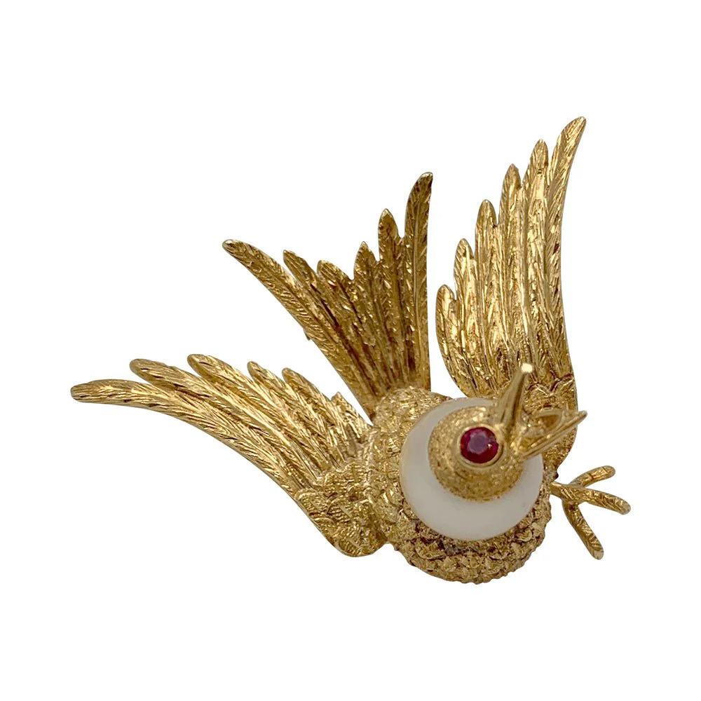 Bird brooch in yellow gold, ruby, pearl - Image 2