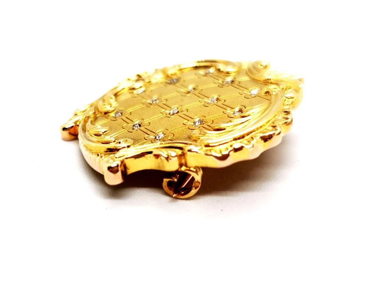 Vintage brooch in 2 golds and diamonds - Image 8