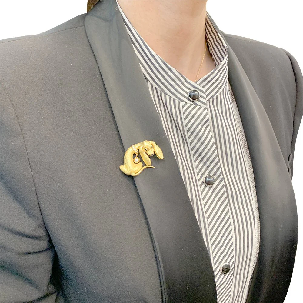 Vintage “Dachshund” brooch, yellow gold, diamonds - Image 6