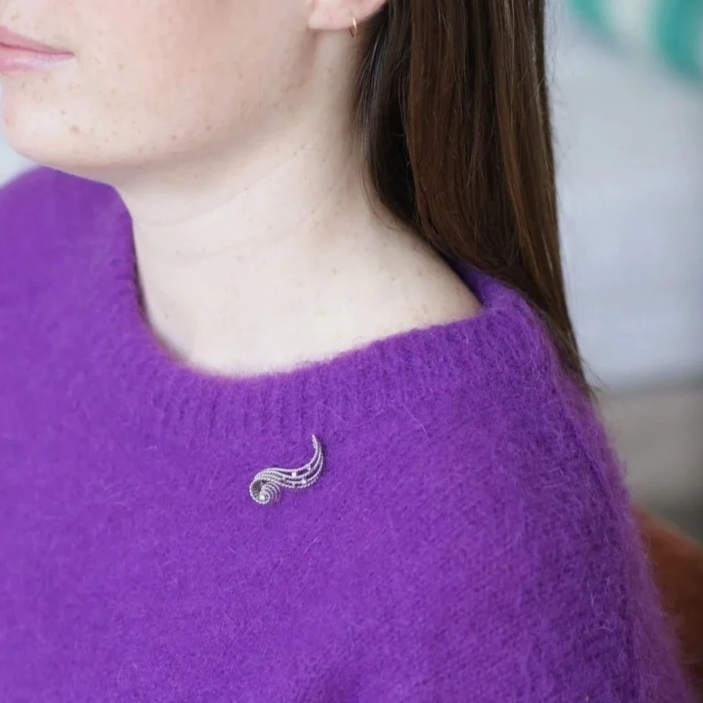 Diamond and ruby volute brooch - Image 2