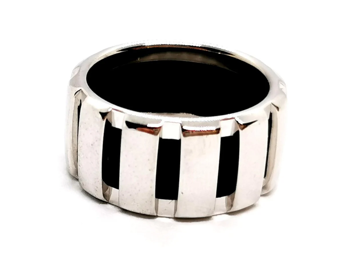 CHAUMET “Class One” Bandeau ring in white gold and diamonds - Image 5