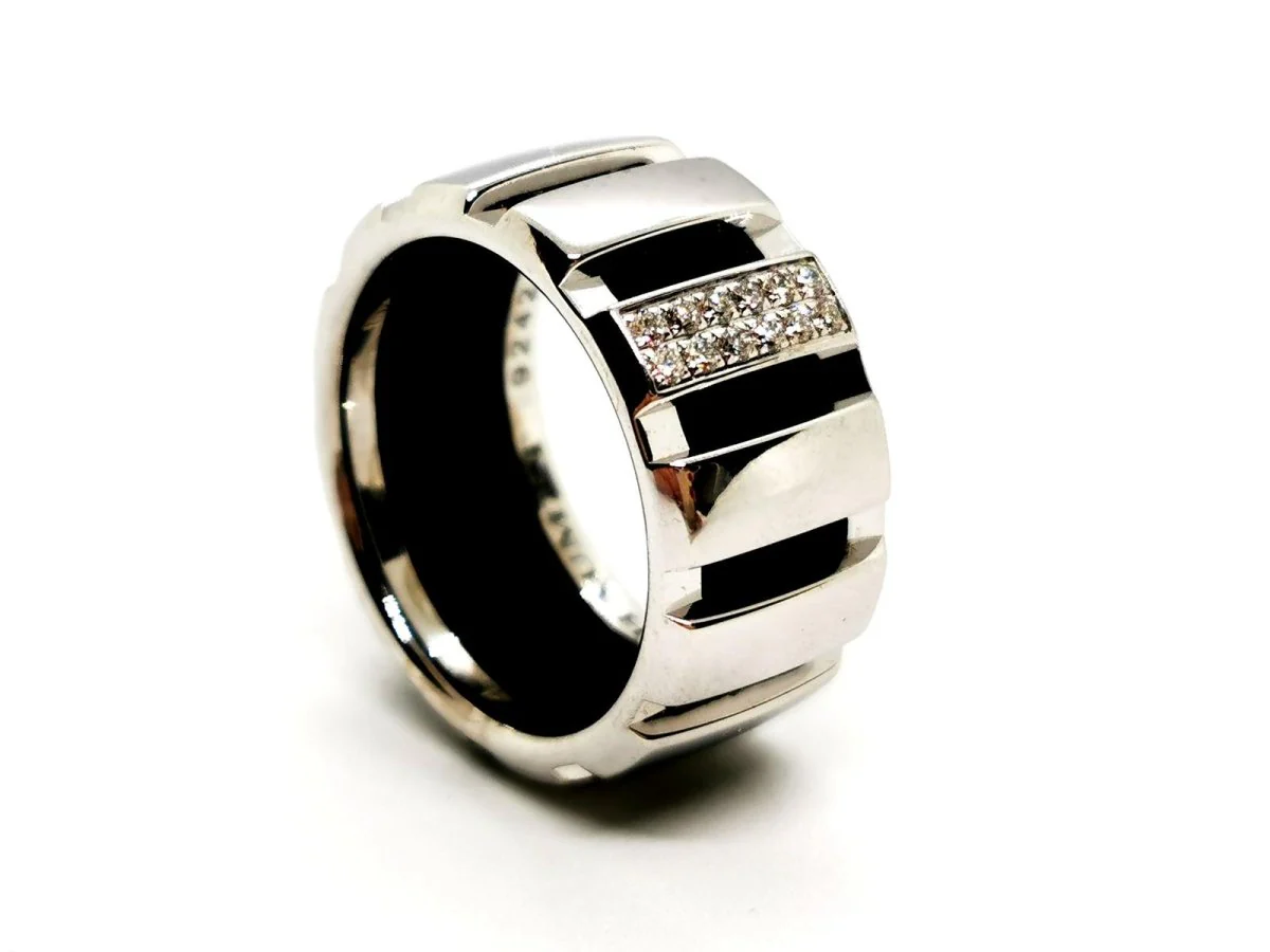 CHAUMET “Class One” Bandeau ring in white gold and diamonds - Image 9