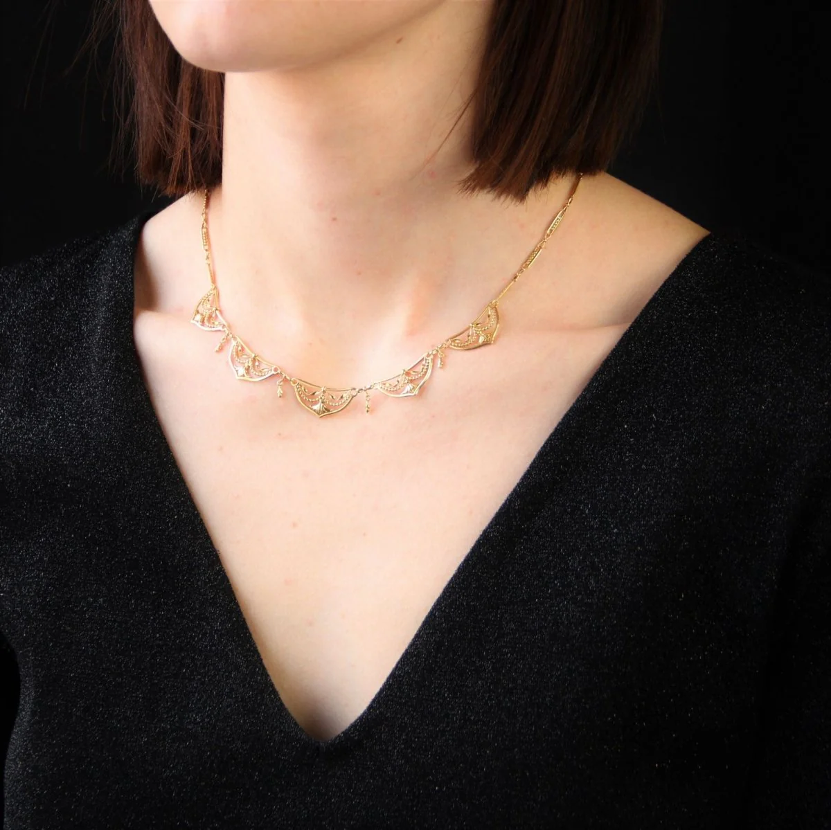 Necklace Drapery in yellow gold - Image 2