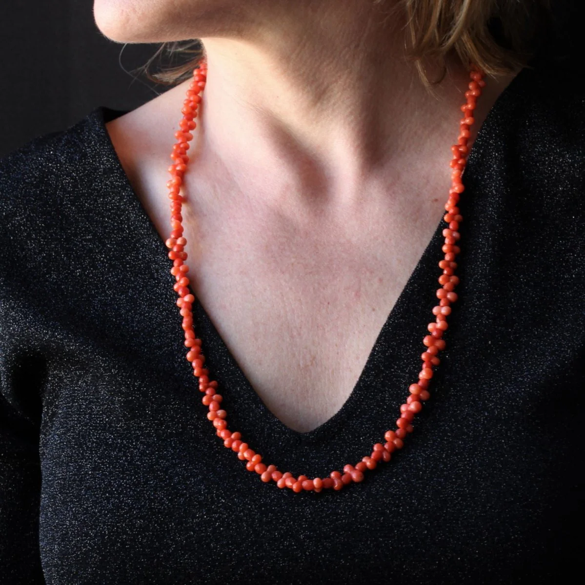 Necklace Long necklace in yellow gold, coral and pearls - Image 2