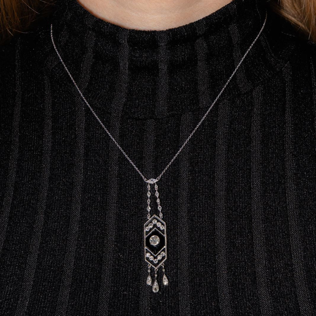 Platinum, onyx and diamond chain necklace - Image 2