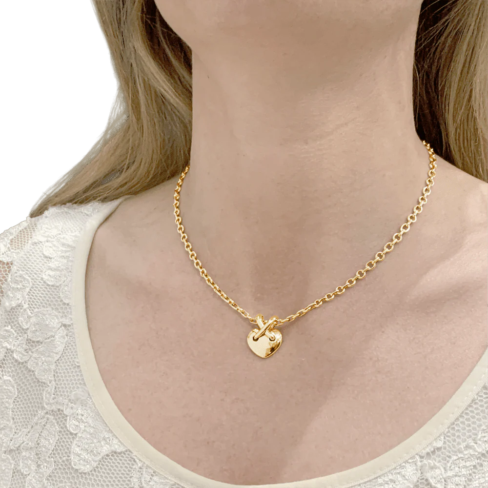 CHAUMET "Heart Links" Pendant Necklace in yellow gold - Image 2