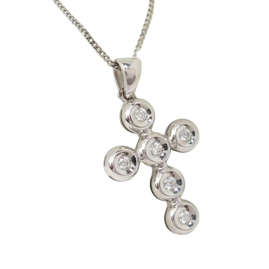 White gold and diamond cross necklace - Image 2
