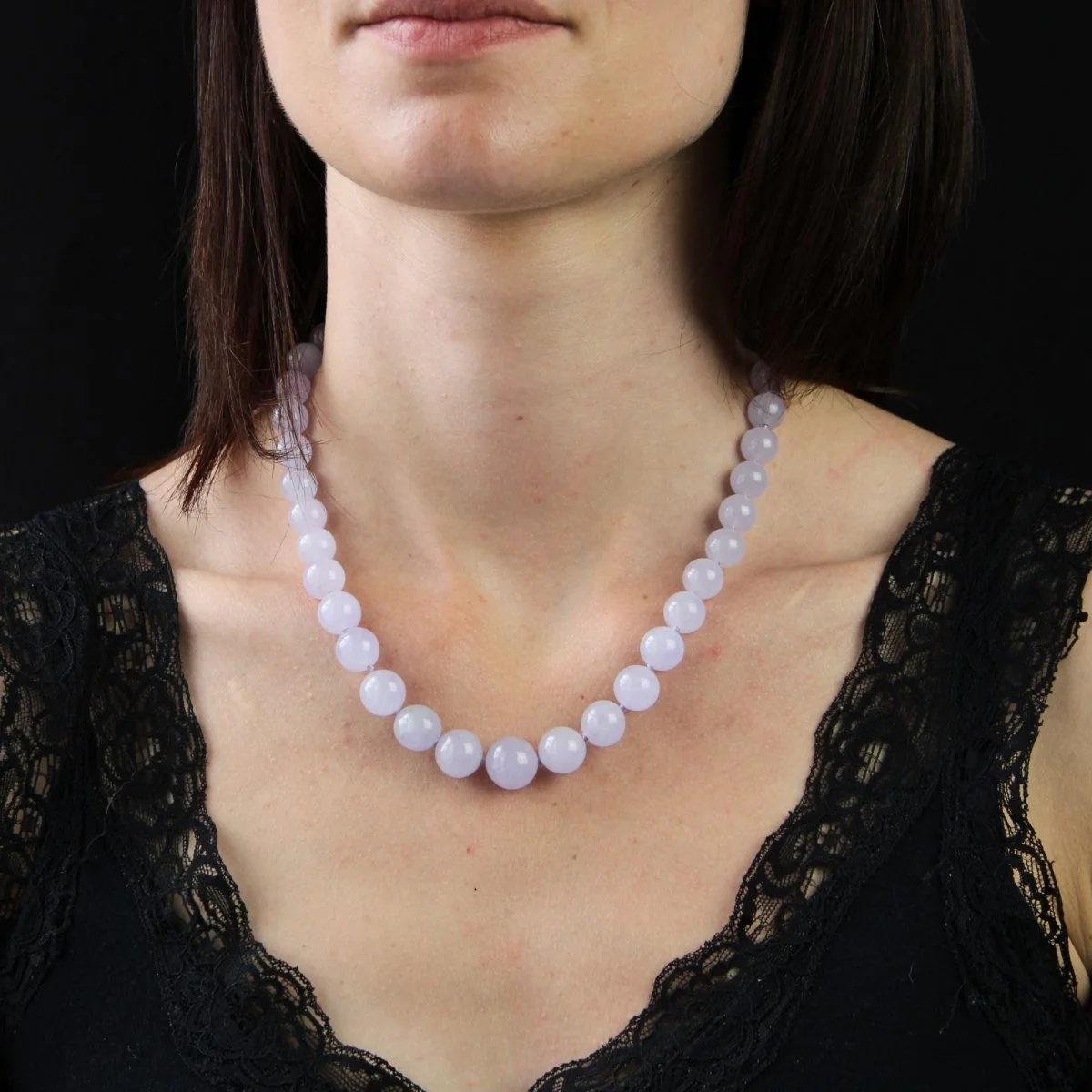 Necklace Beads in white gold and jade - Image 2