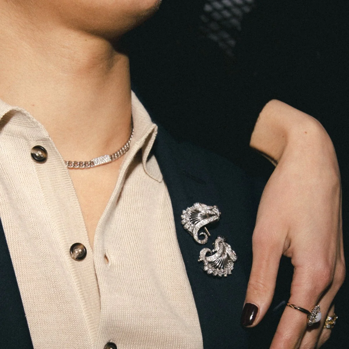 DIOR curb chain necklace in white gold and diamonds - Image 6