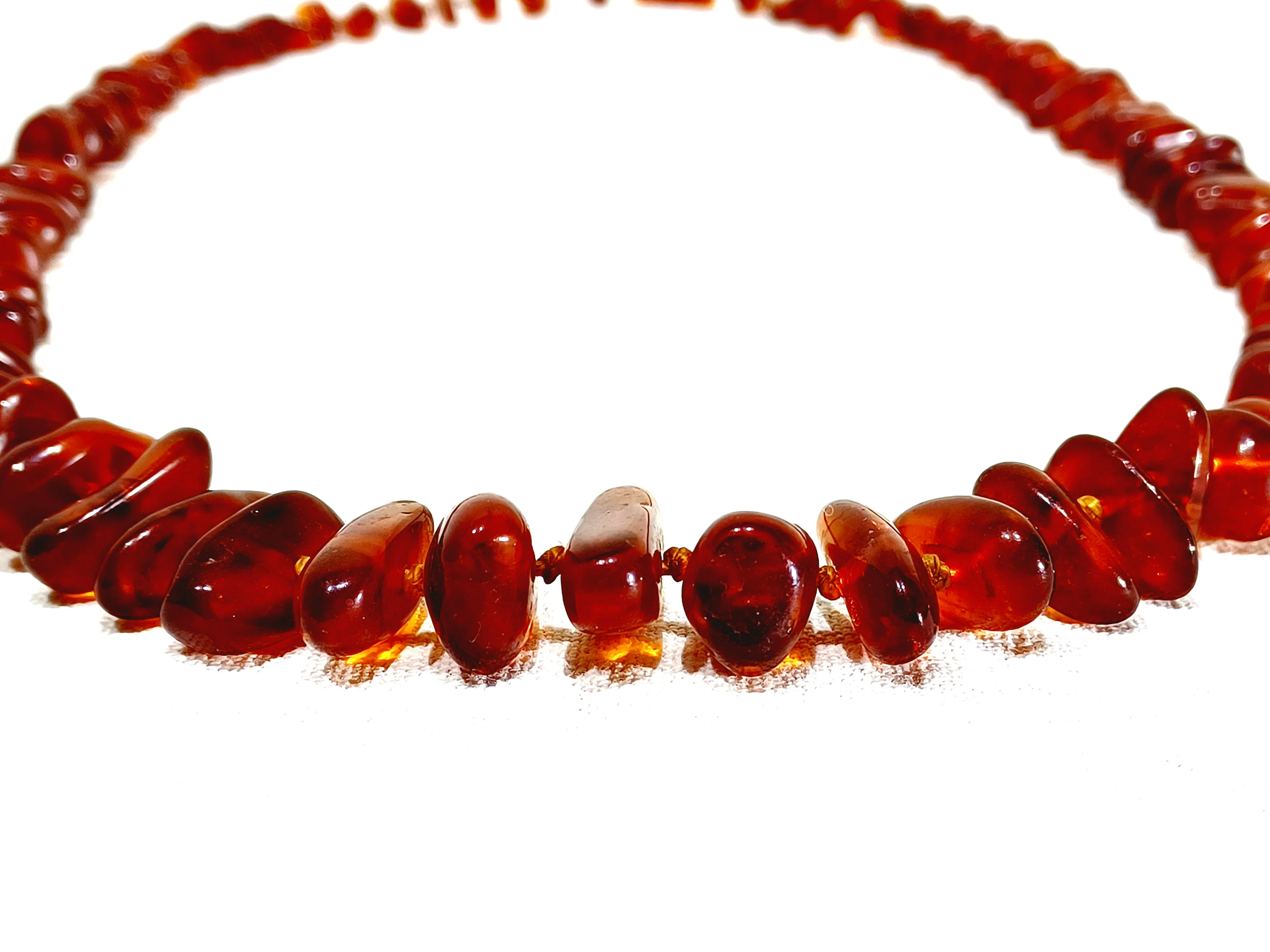 Amberflag Pearl Necklace - Image 5